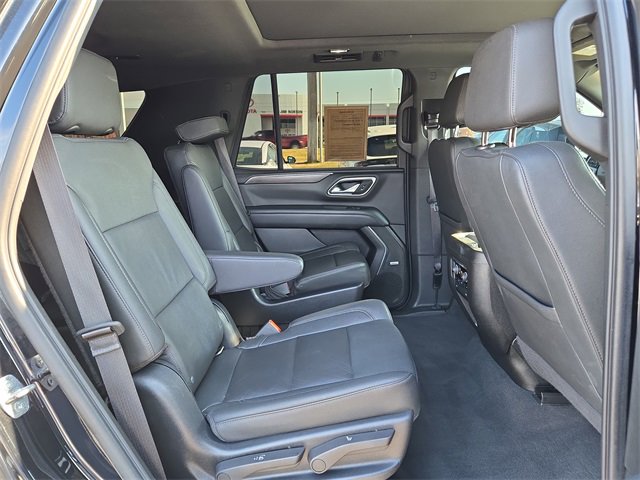 Used 2022 Chevrolet Tahoe Z71 w/ Luxury Package image 13