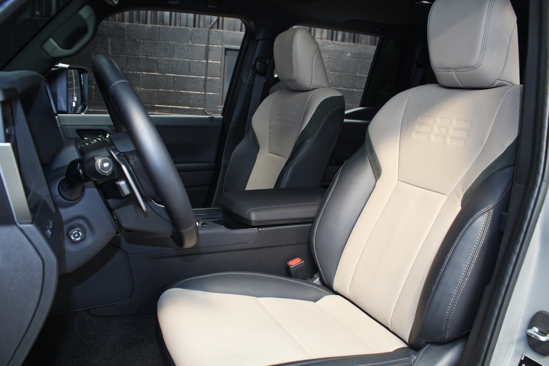 Used 2024 Lexus GX 550 AWD/4WD image 38