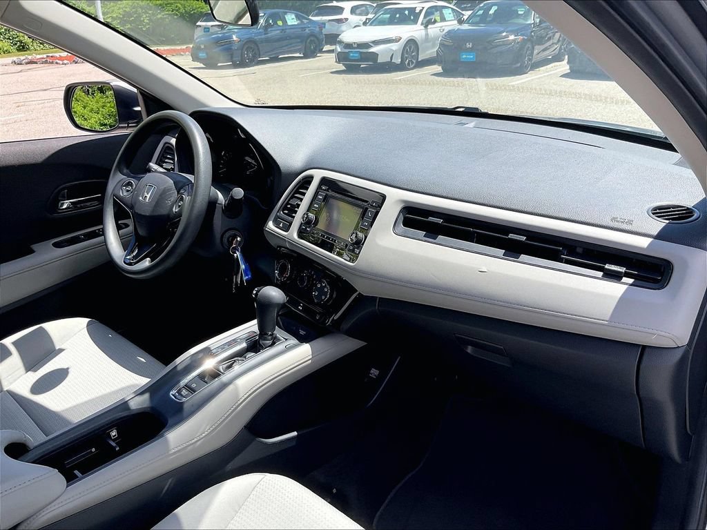 Certified 2019 Honda HR-V LX image 14