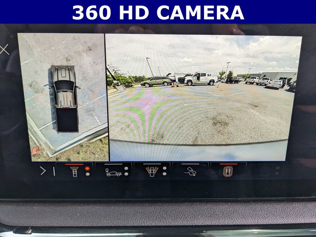 Used 2025 GMC Sierra 2500 AT4 image 4