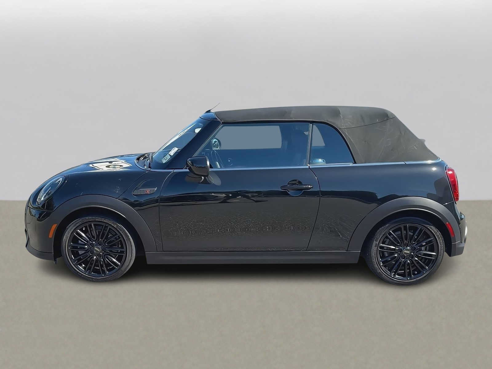 Used 2024 MINI Cooper S FWD image 5