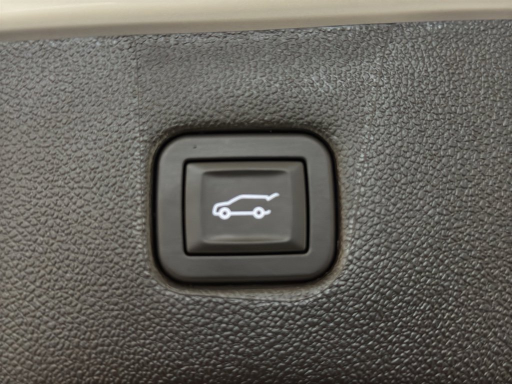 Used 2025 Chevrolet Blazer LT w/ Redline Edition image 21