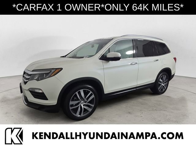 Used 2017 Honda Pilot Touring image 1