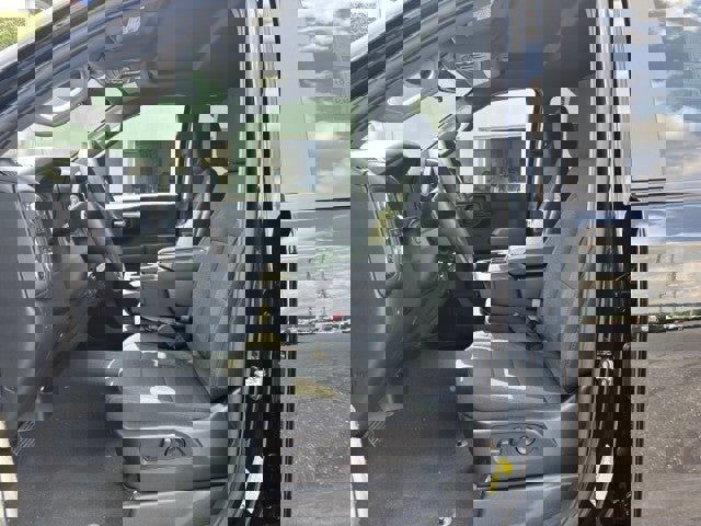 New 2025 GMC Sierra 1500 Pro w/ Graphite Edition image 5