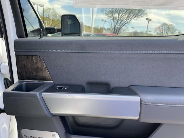 New 2026 Ford F250 Lariat w/ Black Appearance Package image 27
