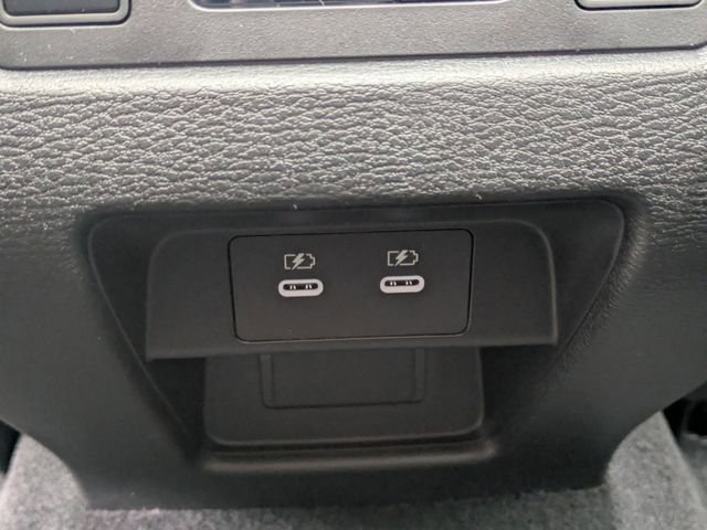 New 2026 Mitsubishi Outlander SEL image 15