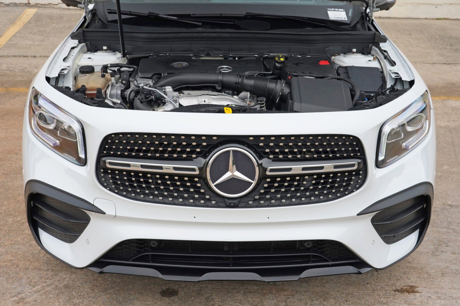 Used 2021 Mercedes-Benz GLB 250 w/ AMG Line image 7
