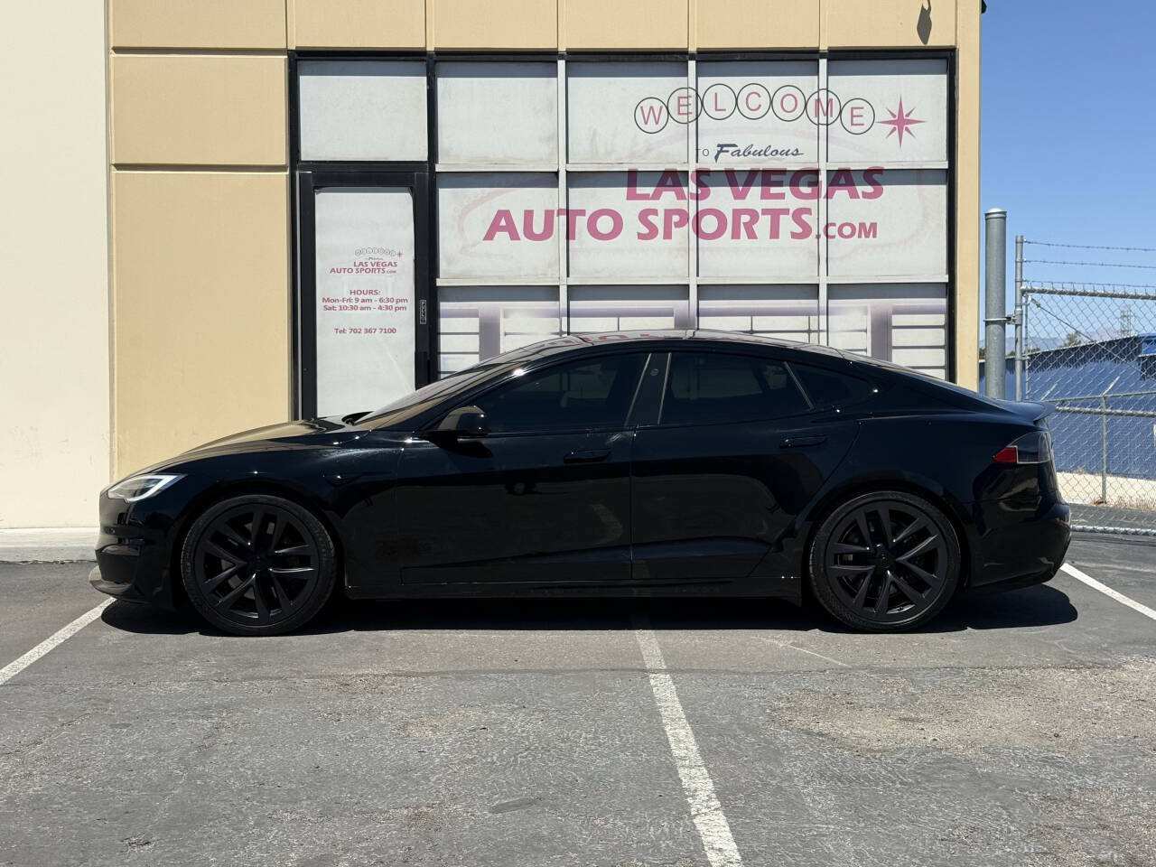 Used 2022 Tesla Model S Plaid AWD/4WD image 5