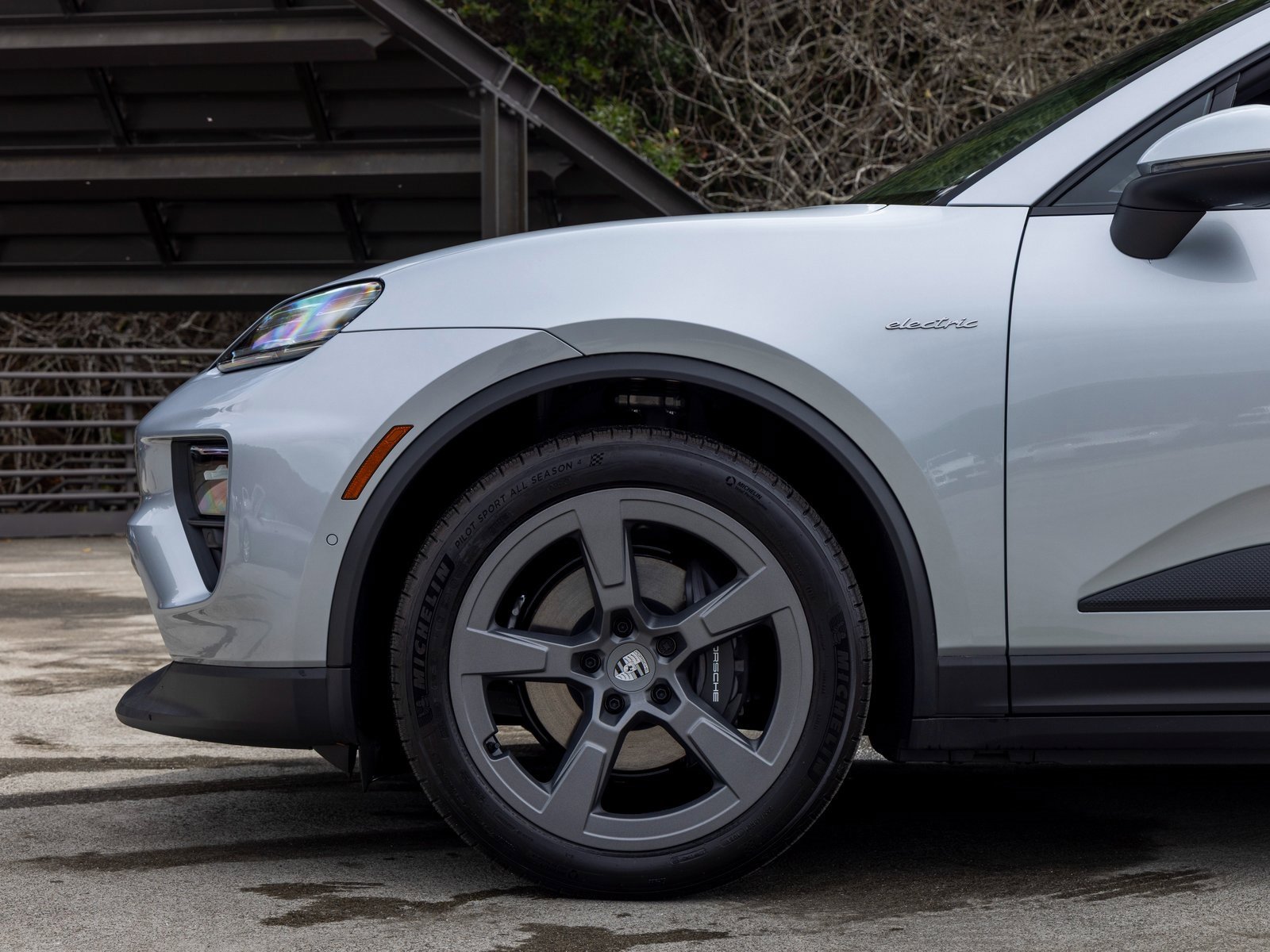 New 2025 Porsche Macan Electric image 15