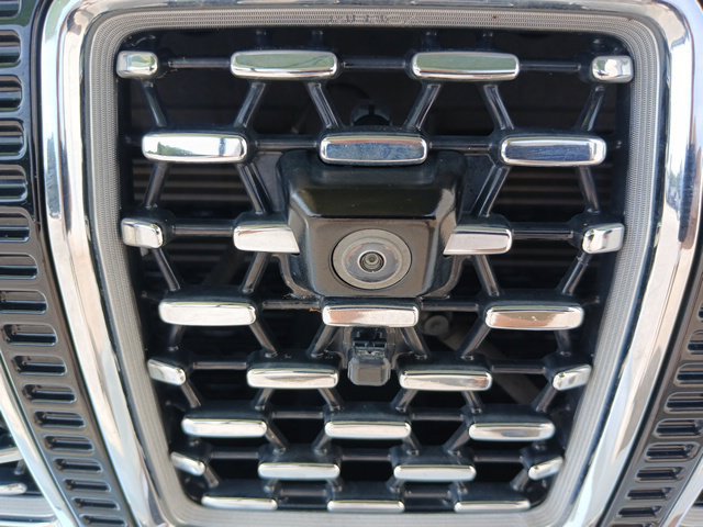 Used 2024 Jeep Grand Wagoneer Series III w/ Rear Seat Video Group 1 AWD/4WD image 9