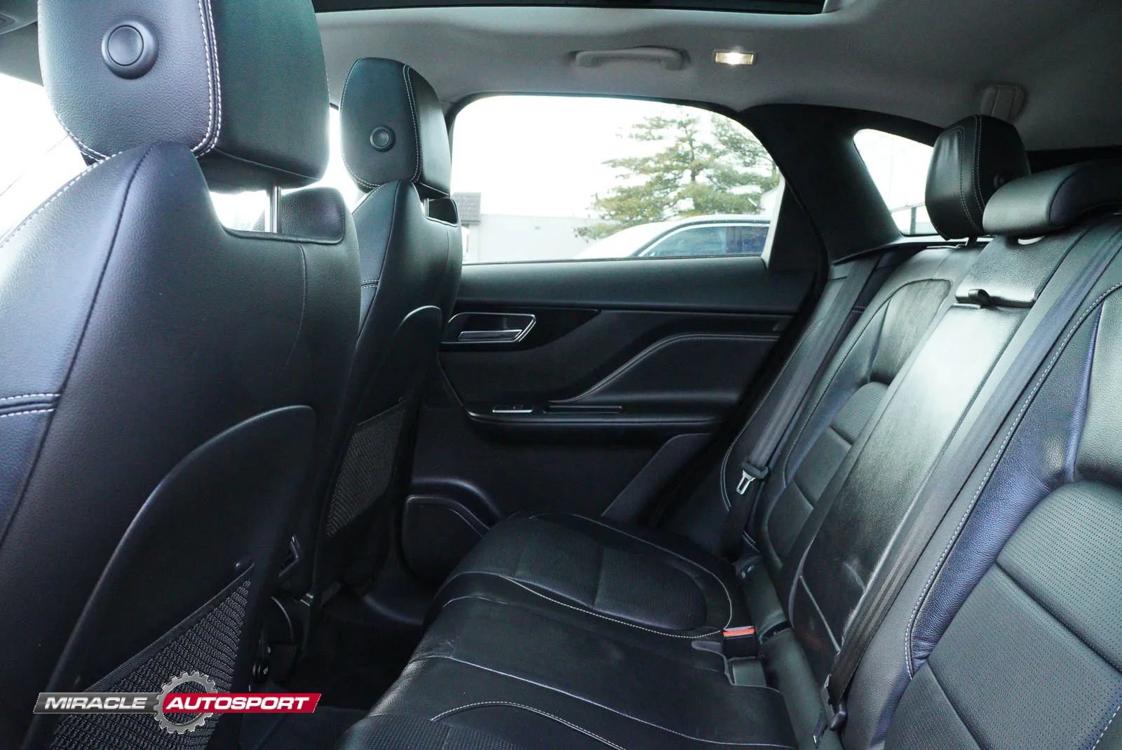 Used 2017 Jaguar F-PACE R-Sport AWD/4WD image 22