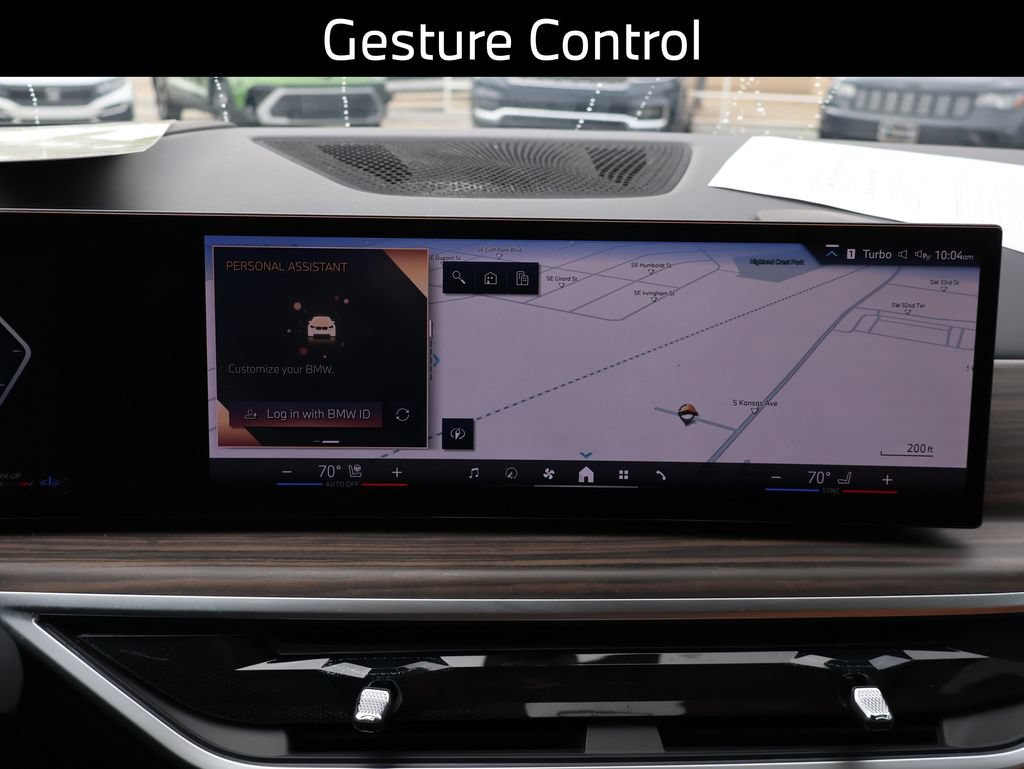 Certified 2025 BMW X7 xDrive40i w/ Premium Package AWD/4WD image 24