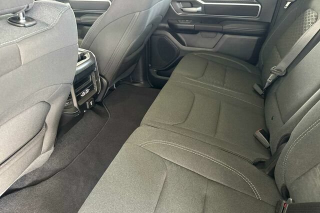 New 2026 RAM 1500 Big Horn AWD/4WD image 9