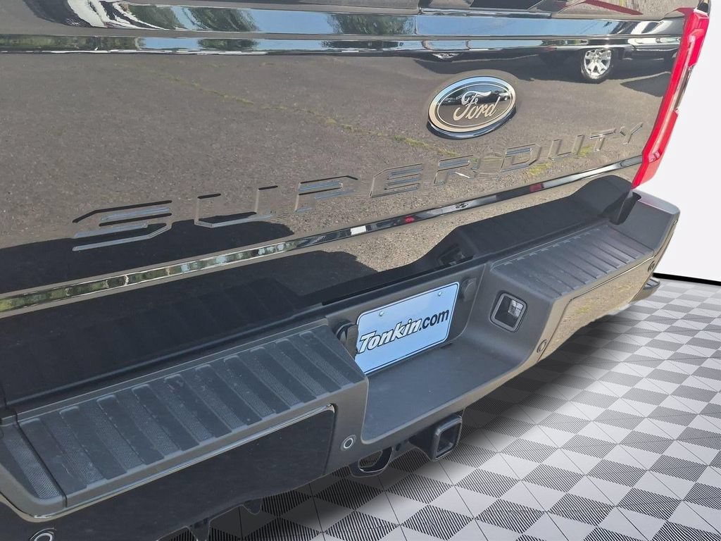New 2026 Ford F250 Lariat w/ Black Appearance Package AWD/4WD image 28
