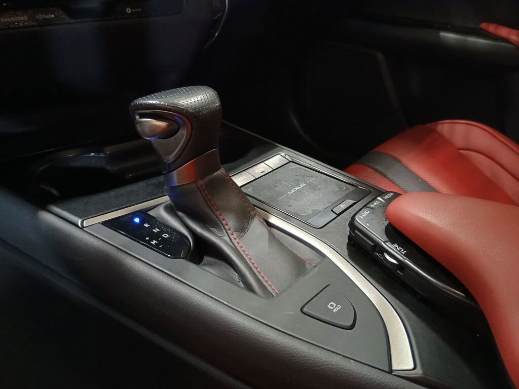 Used 2022 Lexus UX 200 F Sport w/ Accessory Package (Z2) image 17