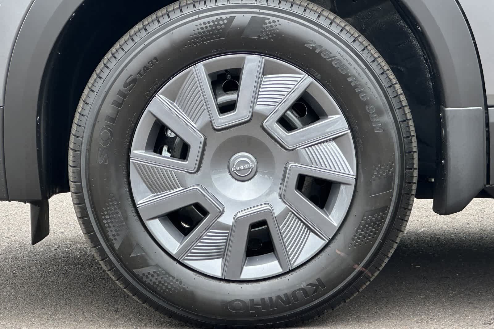 New 2026 Nissan Kicks S AWD/4WD image 25