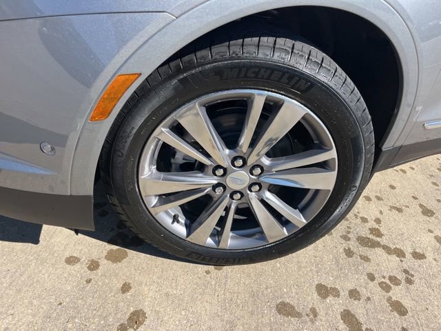 New 2026 Cadillac XT5 Premium Luxury w/ LPO, Floor Liner Package image 47