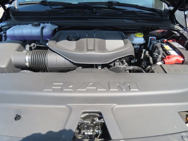 New 2026 RAM 1500 Big Horn AWD/4WD image 13