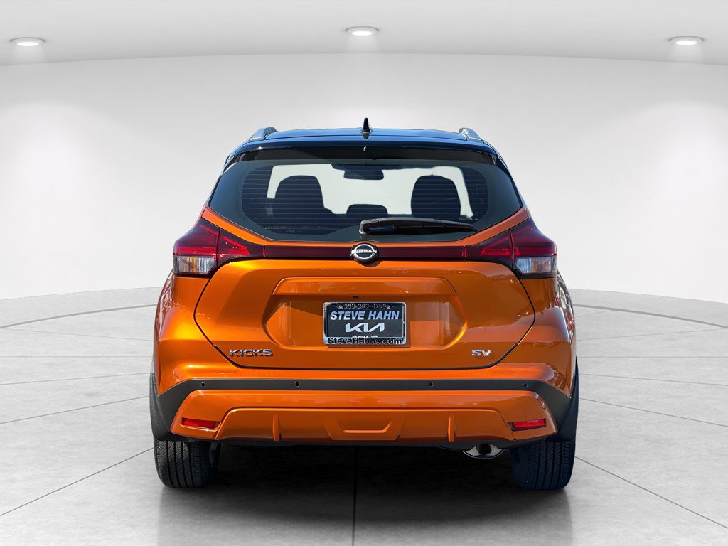 Used 2022 Nissan Kicks SV FWD image 5