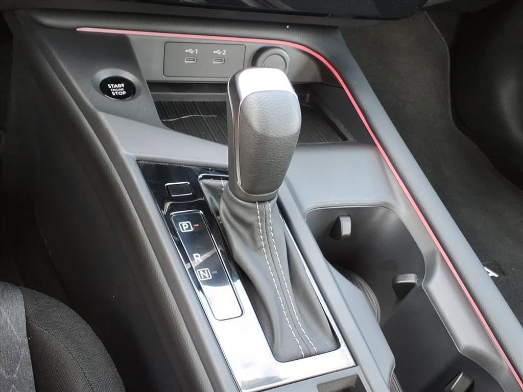Used 2026 Nissan Sentra SV w/ SV Convenience Package FWD image 21