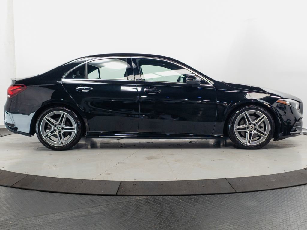 Certified 2022 Mercedes-Benz A 220 4MATIC image 31