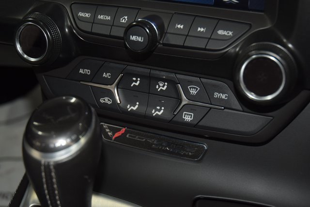 Used 2016 Chevrolet Corvette Stingray Convertible w/ Battery Protection Package image 33