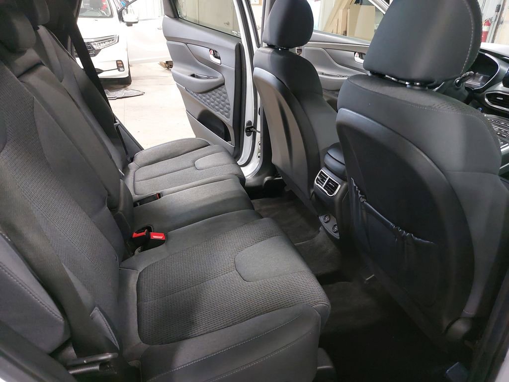 Certified 2023 Hyundai Santa Fe SEL image 11