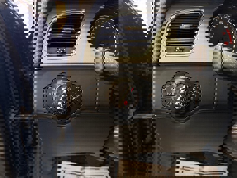 Used 2009 Audi A4 2.0T Premium Plus image 18