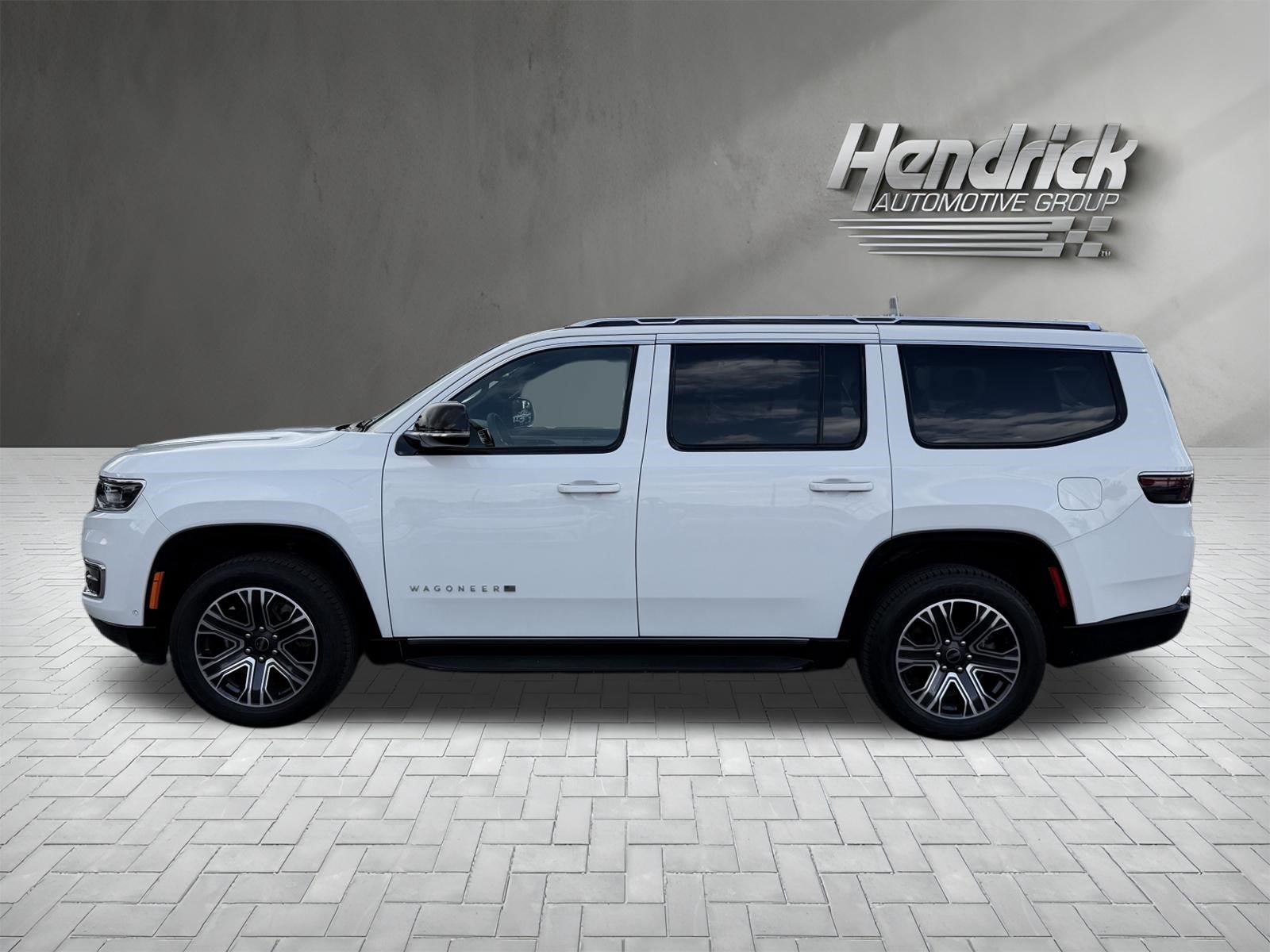 Used 2025 Jeep Wagoneer Series II RWD image 7