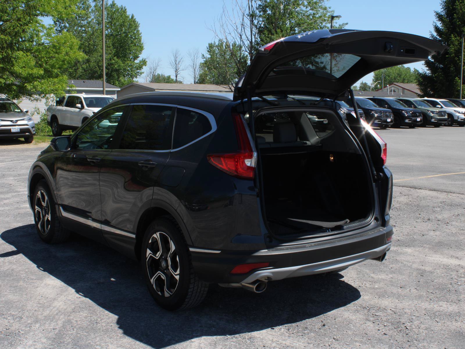 Used 2019 Honda CR-V Touring image 7