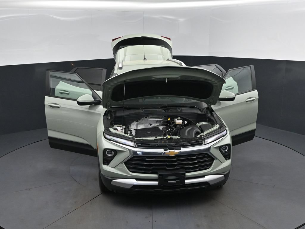 New 2026 Chevrolet TrailBlazer LT w/ Driver Confidence Package FWD image 52