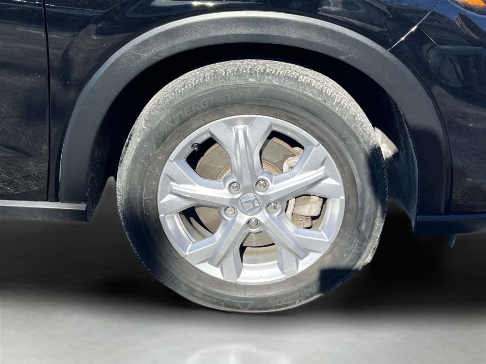 Used 2023 Honda HR-V LX image 8