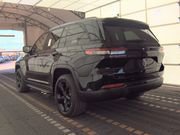 Used 2023 Jeep Grand Cherokee Limited w/ Black Appearance Package RWD image 5