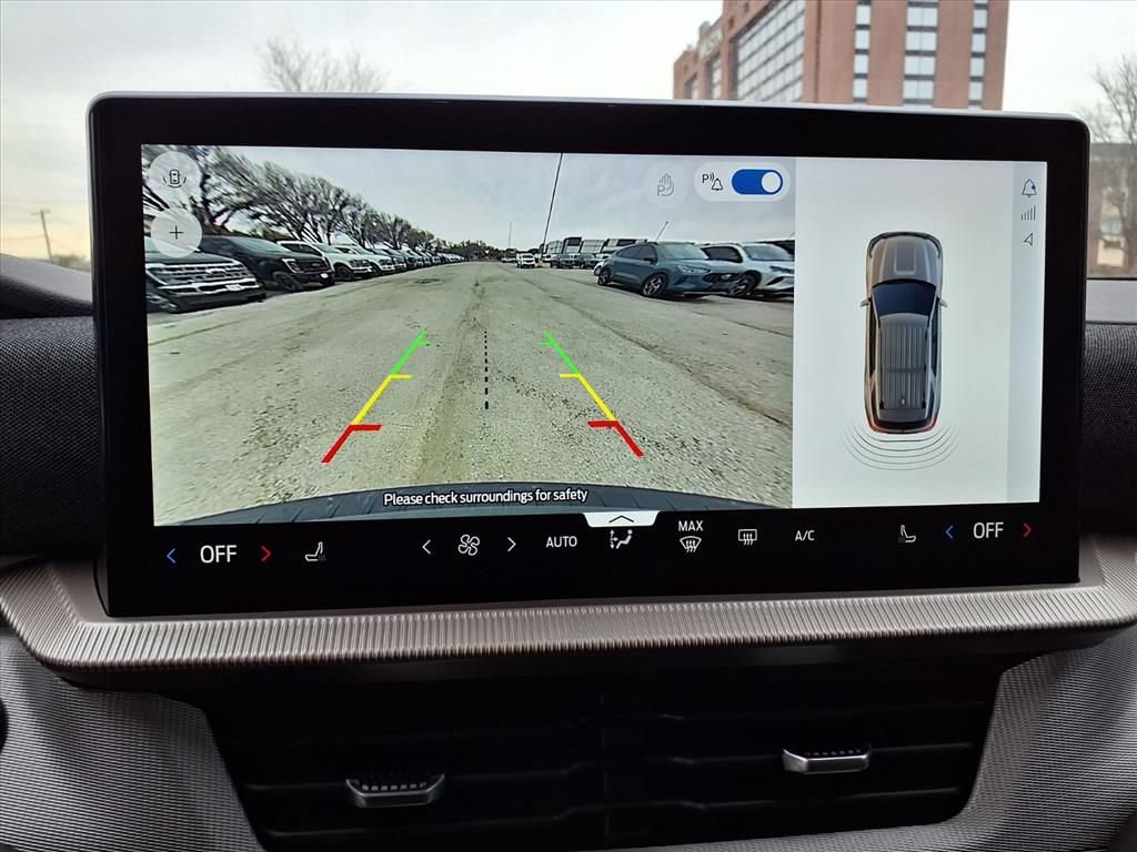 New 2026 Ford Explorer Active RWD image 9
