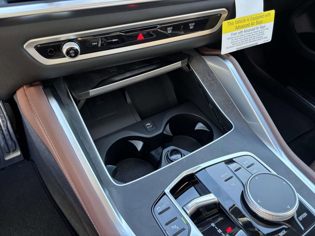 New 2026 BMW X6 xDrive40i w/ Climate Comfort Package image 23