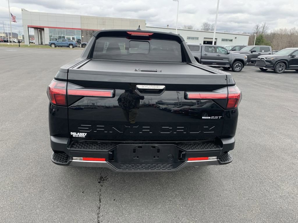 Used 2024 Hyundai Santa Cruz Limited image 7