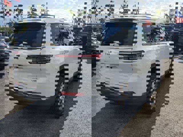 Used 2021 Jeep Grand Cherokee L Limited image 7