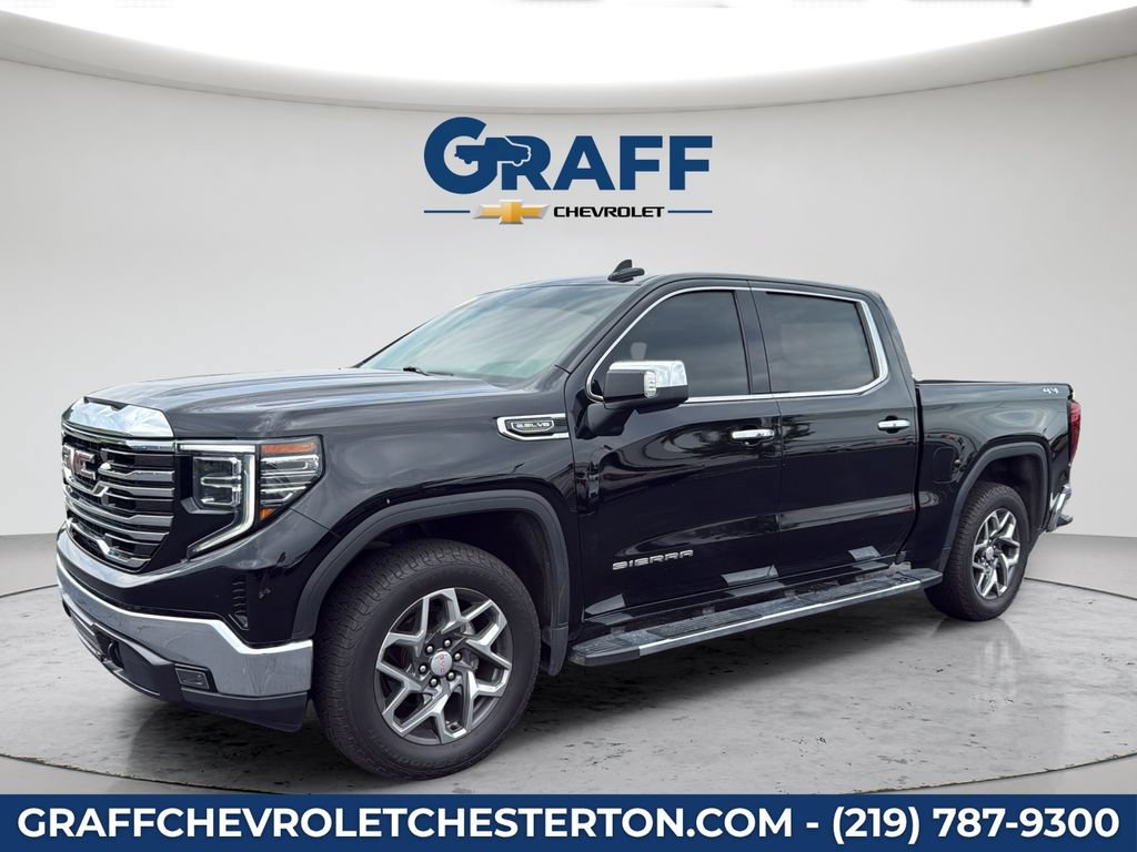 Used 2022 GMC Sierra 1500 SLT w/ SLT Convenience Package AWD/4WD image 2