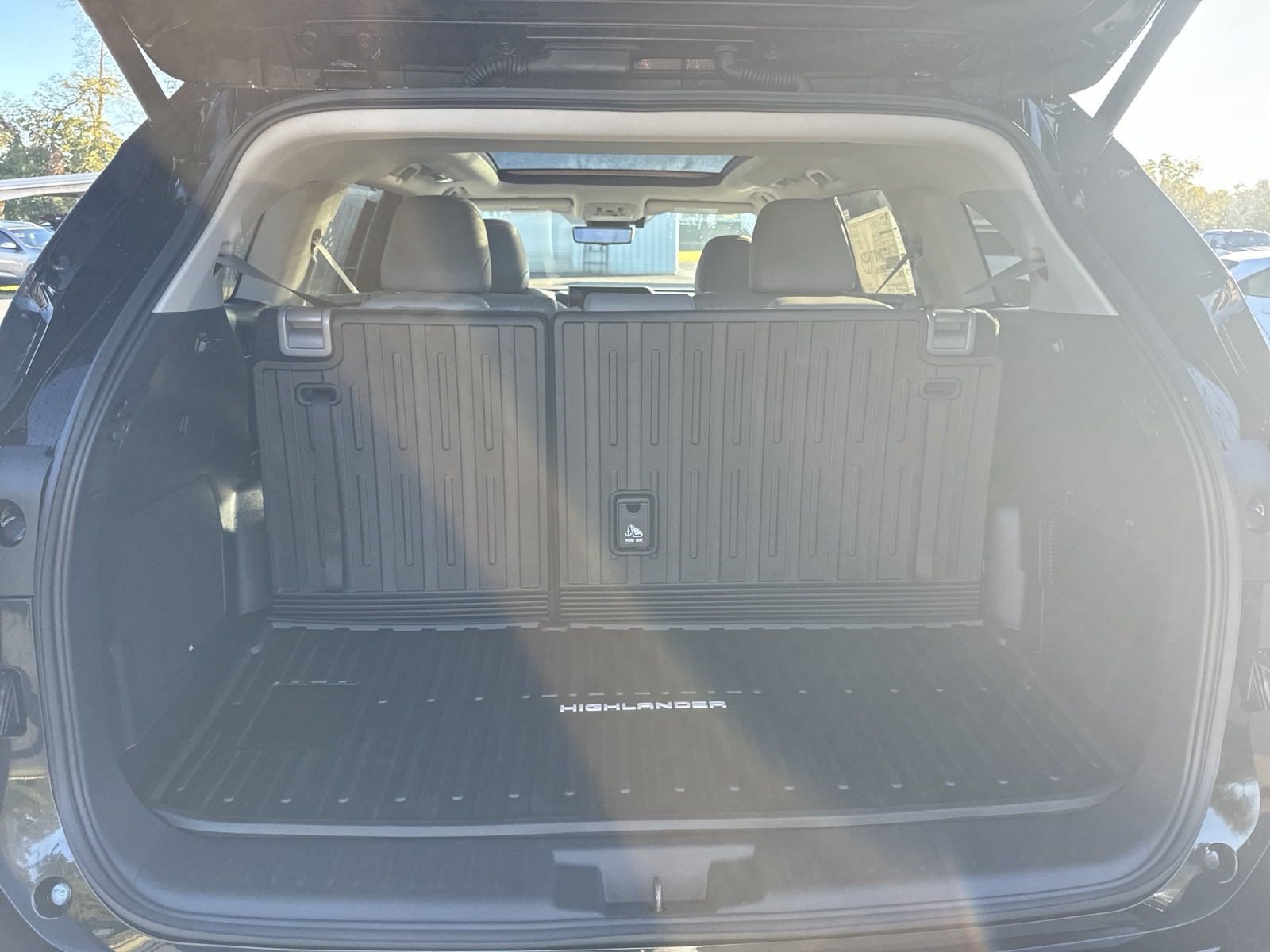 New 2025 Toyota Highlander Platinum AWD/4WD image 43