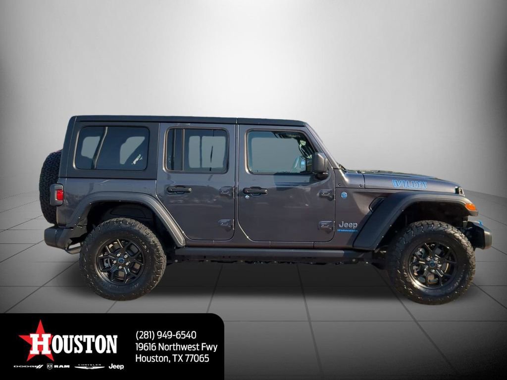 Used 2024 Jeep Wrangler Unlimited image 2