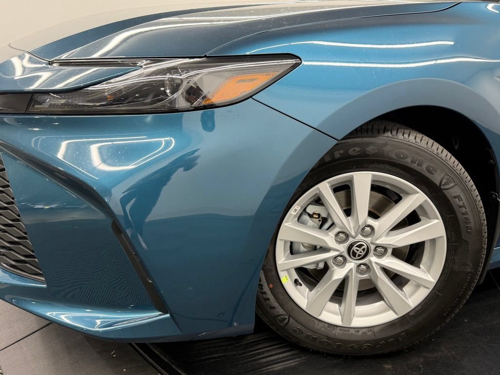 Used 2026 Toyota Camry LE w/ Convenience Package FWD image 4