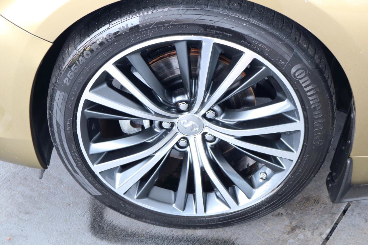 Used 2018 INFINITI Q60 3.0t Luxe RWD image 39
