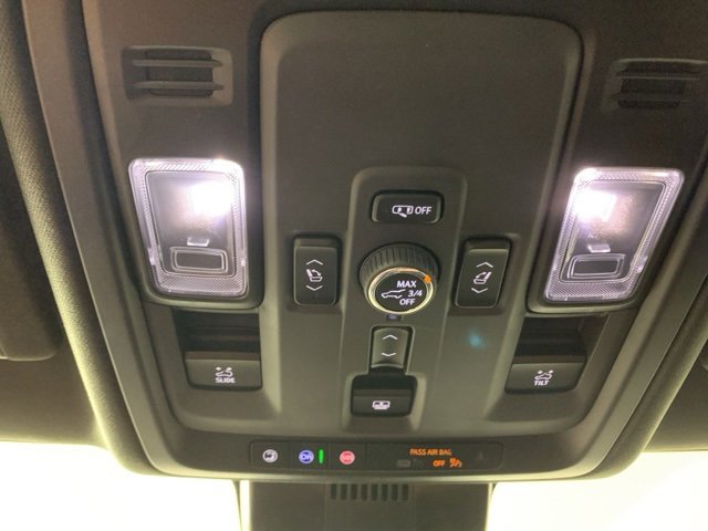 Used 2025 GMC Yukon XL AT4 Ultimate image 27