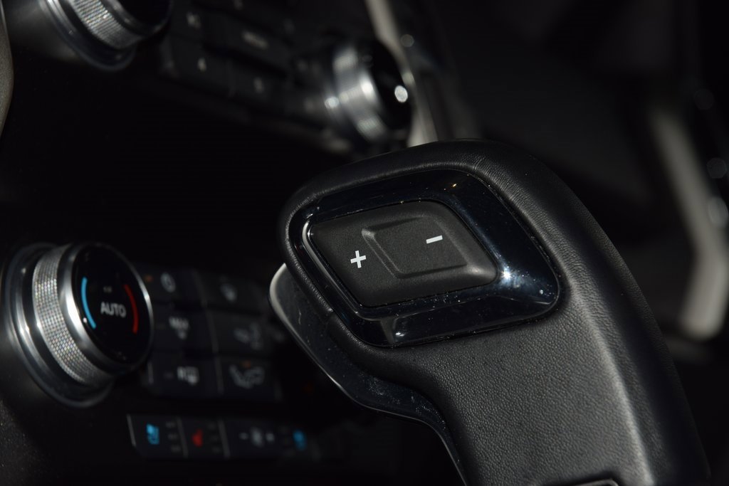 Used 2020 Ford F150 Lariat w/ Equipment Group 502A Luxury image 38