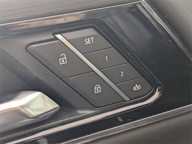 Certified 2025 GMC Yukon Denali image 11