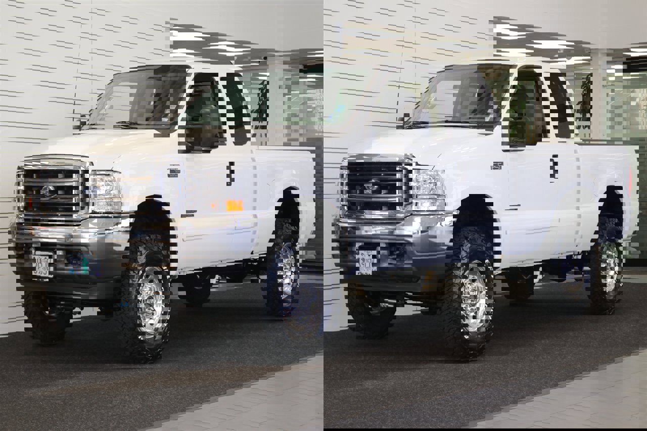 Used 2002 Ford F250 XLT image 3