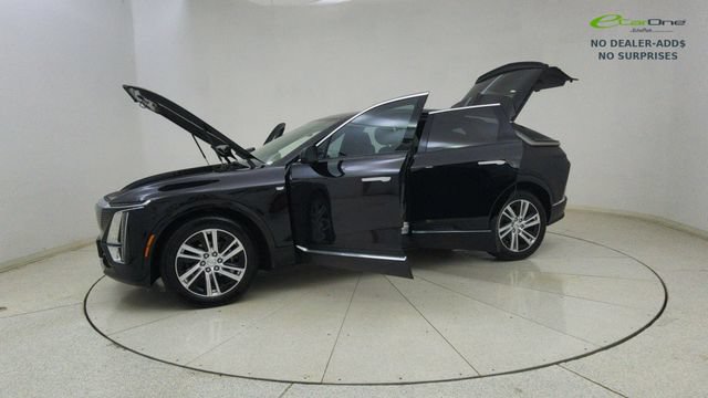 Used 2024 Cadillac Lyriq Tech RWD image 73