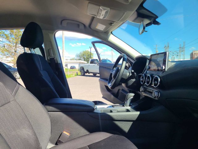 Used 2025 Nissan Sentra SV FWD image 20