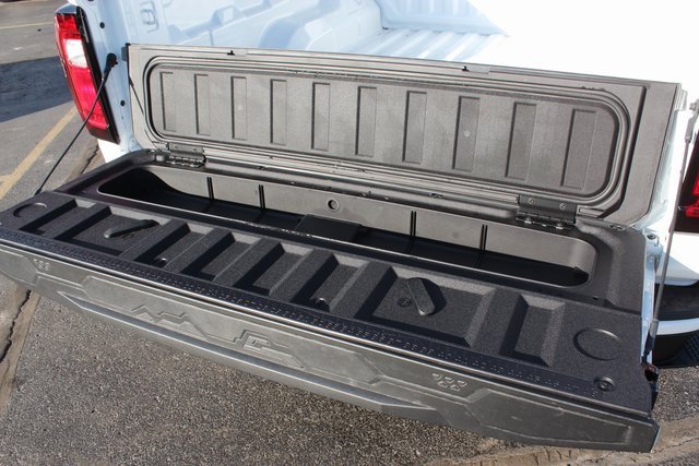 New 2025 GMC Canyon Elevation w/ Convenience Package image 49