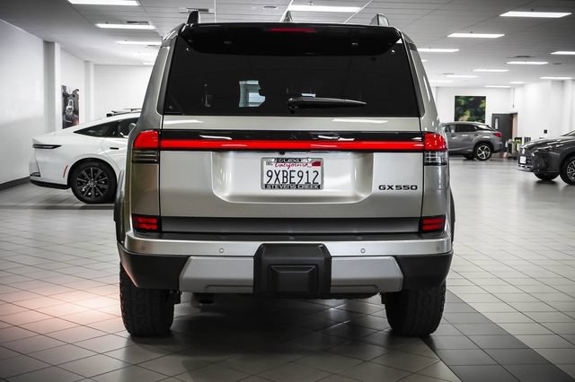 Used 2025 Lexus GX 550 AWD/4WD image 7